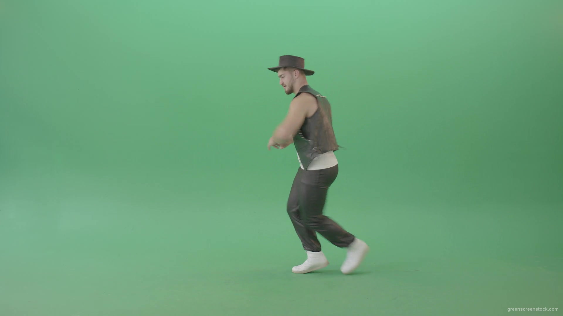 American-Man-with-beard-and-in-black-hat-dancing-Shuffle-isolated-on-Chroma-key-green-screen-4K-Video-Footage-1920_009 Green Screen Stock