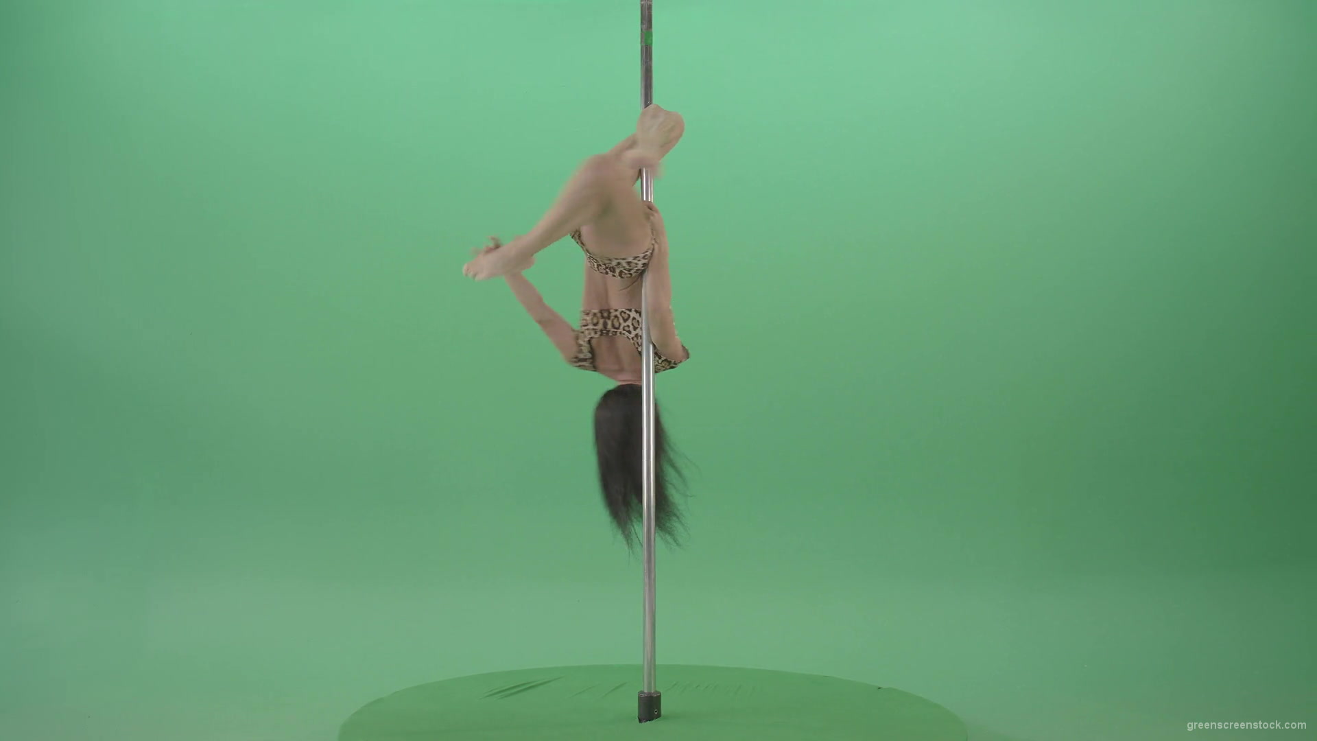 Athletic-sexy-female-model-spinning-on-pilon-in-jaguar-skin-underwear-dancing-pole-dance-on-Green-Screen-4K-Video-Footage-1920_006 Green Screen Stock