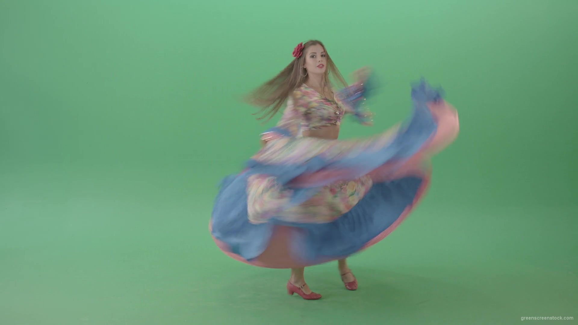 Balkan-Gipsy-Girl-spinning-and-dance-isolated-on-Green-Screen-4K-Video-Footage-1920_006 Green Screen Stock