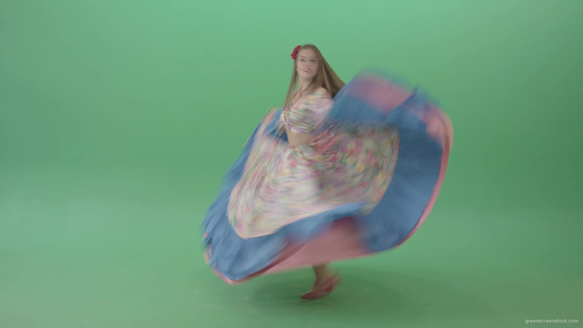 Balkan-Gipsy-Girl-spinning-and-dance-isolated-on-Green-Screen-4K-Video-Footage-1920_007 Green Screen Stock