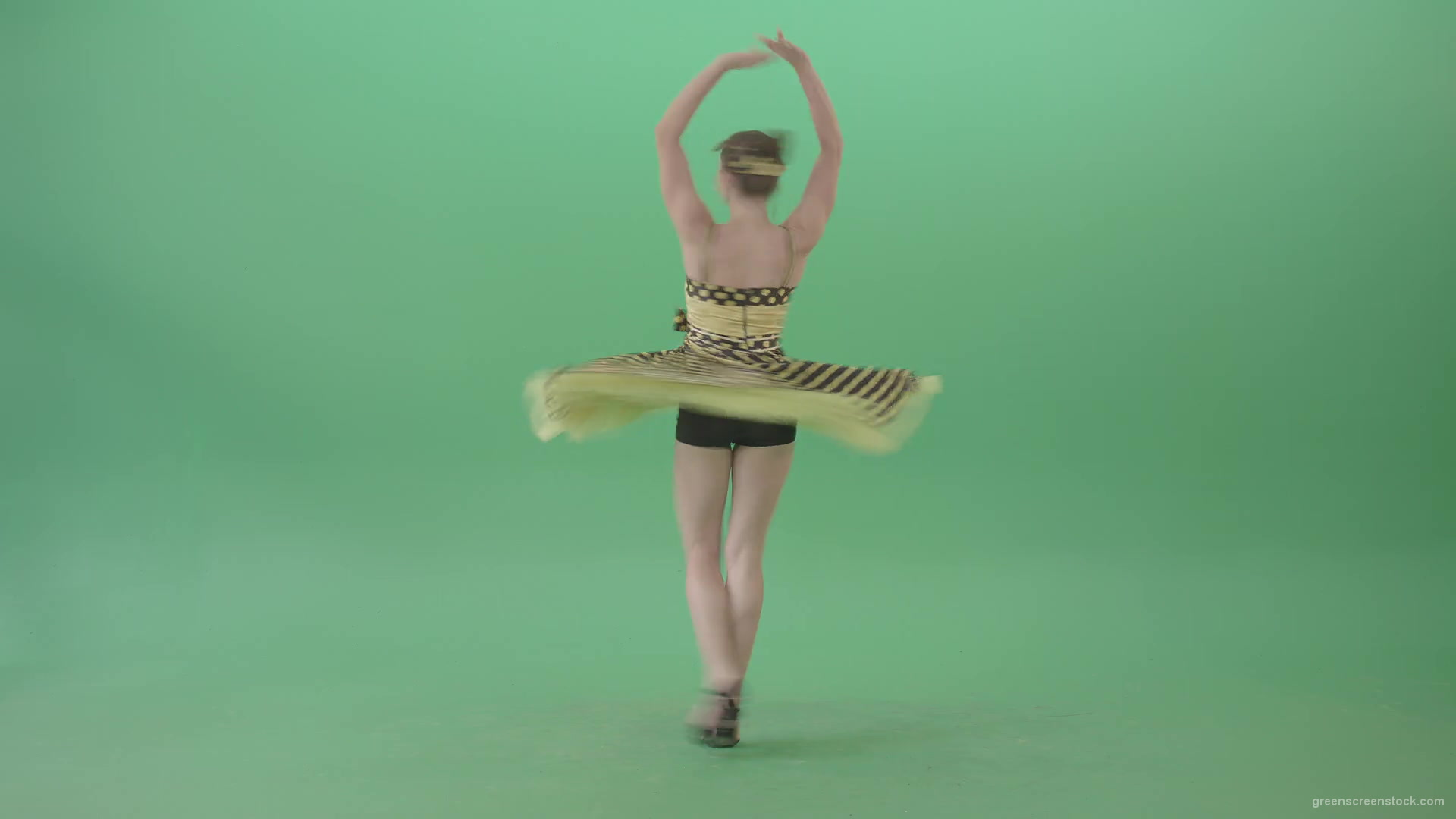 Beautiful-Woman-dancing-Boogie-woogie-and-jumping-in-Jazz-dance-isolated-on-Green-Screen-4K-Video-Footage-1920_009 Green Screen Stock