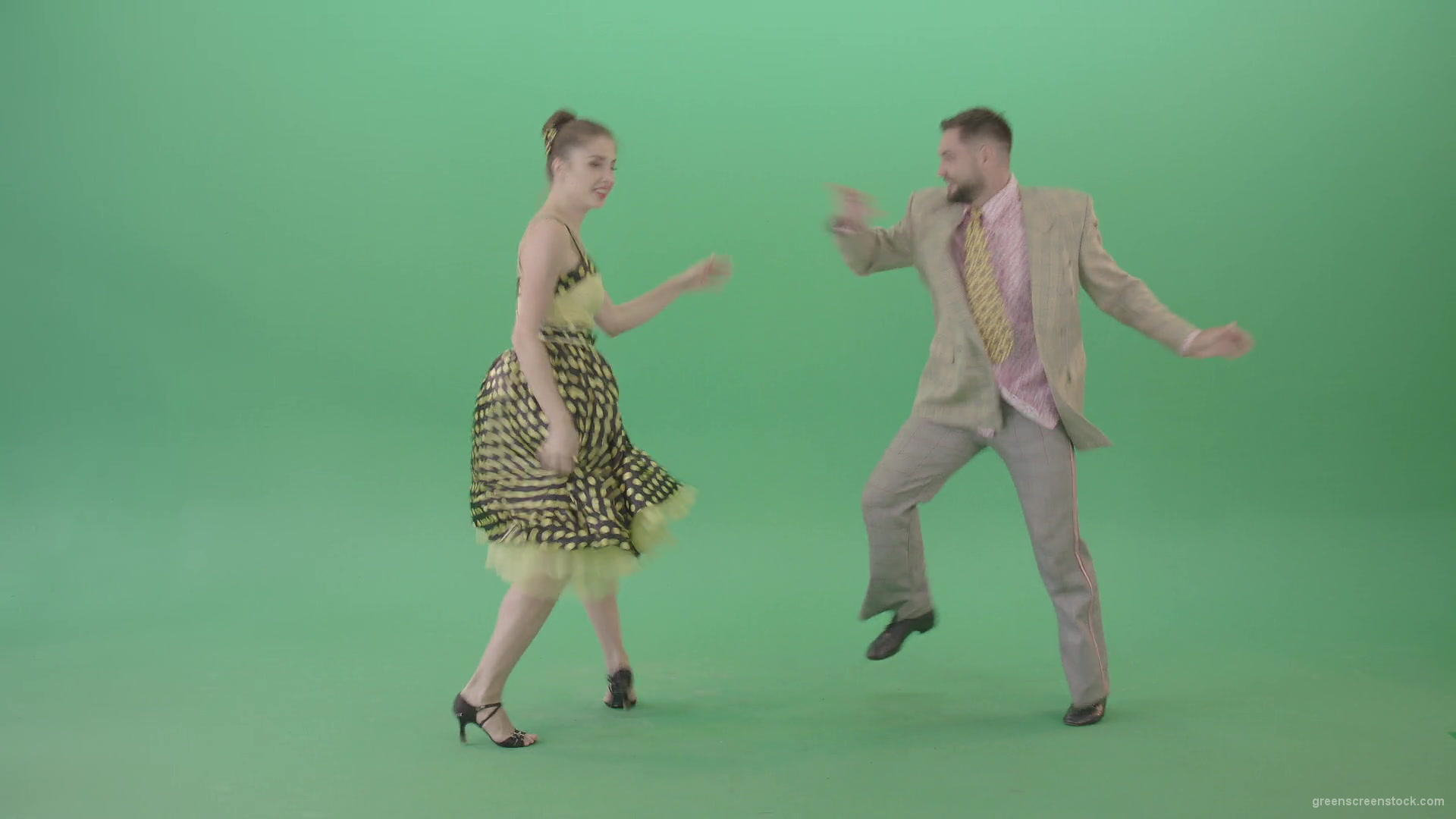Beautiful-man-and-woman-dancing-Lindy-Hop-Jazz-and-Swing-dance-isolated-on-Green-Screen-4K-Video-Footage-1920_004 Green Screen Stock