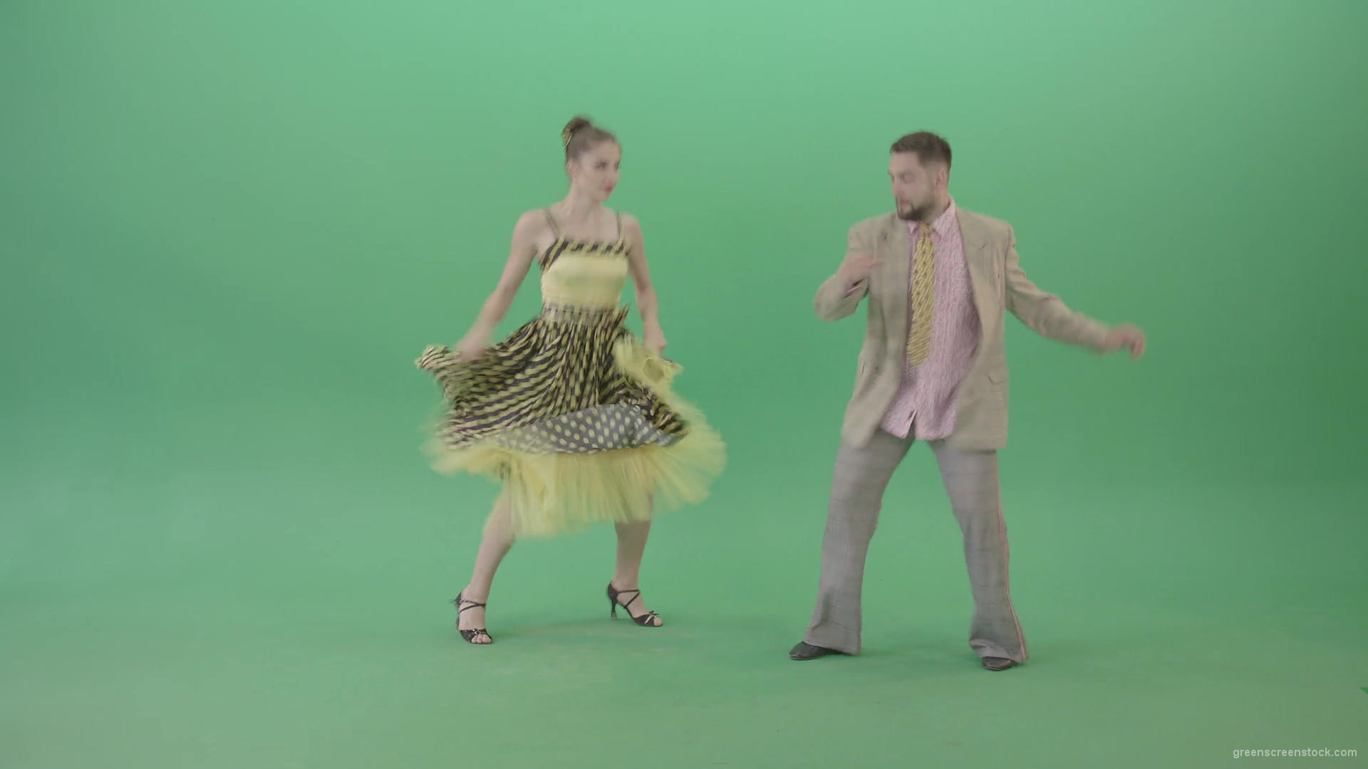 Beautiful-man-and-woman-dancing-Lindy-Hop-Jazz-and-Swing-dance-isolated-on-Green-Screen-4K-Video-Footage-1920_005 Green Screen Stock