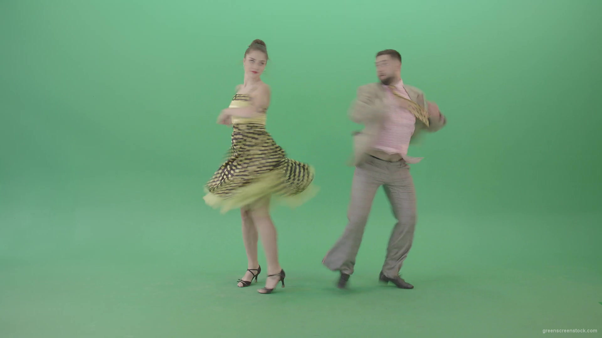 Beautiful-man-and-woman-dancing-Lindy-Hop-Jazz-and-Swing-dance-isolated-on-Green-Screen-4K-Video-Footage-1920_008 Green Screen Stock