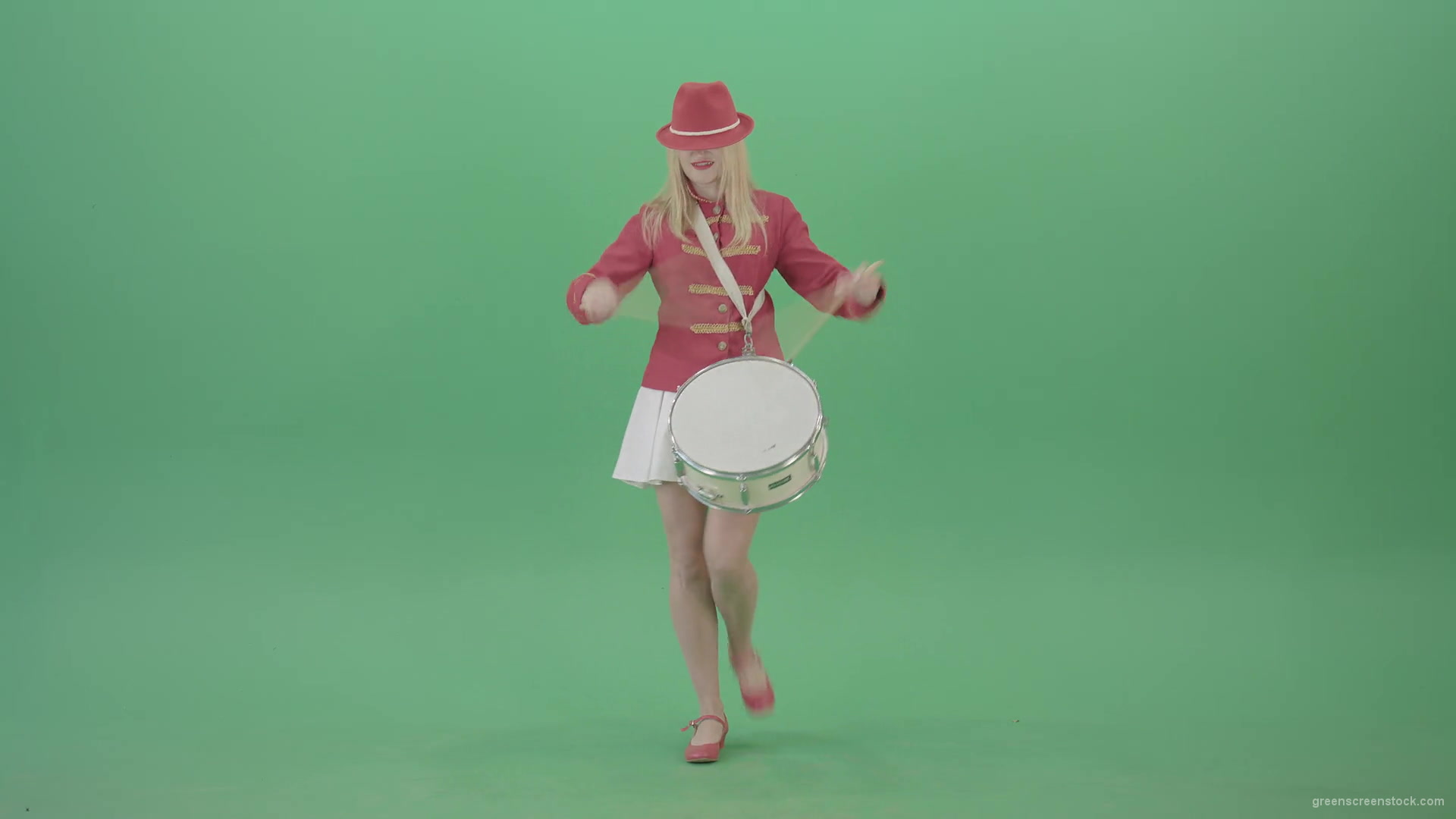 Blonde-Girl-playing-snare-drum-fast-and-marching-on-green-screen-4K-Video-Footage-1920_002 Green Screen Stock