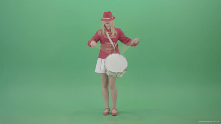 vj video background Blonde-Girl-playing-snare-drum-fast-and-marching-on-green-screen-4K-Video-Footage-1920_003