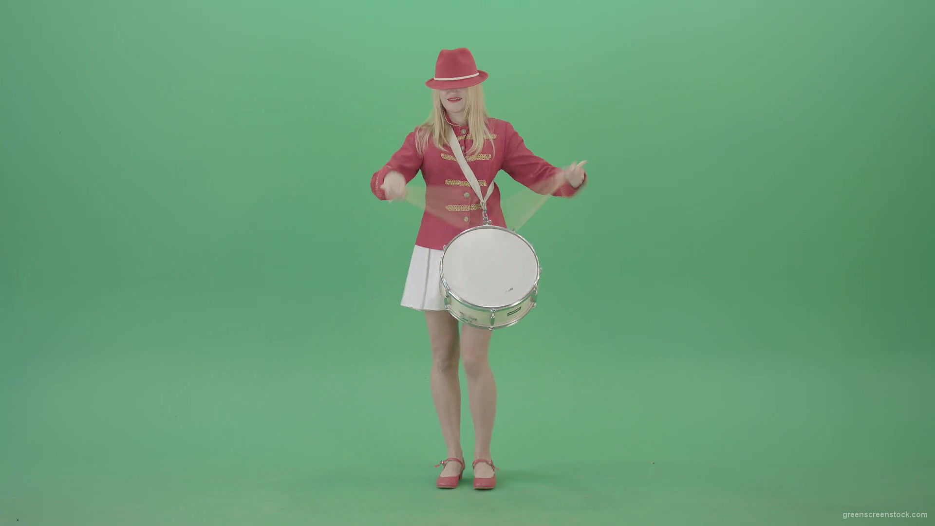 vj video background Blonde-Girl-playing-snare-drum-fast-and-marching-on-green-screen-4K-Video-Footage-1920_003