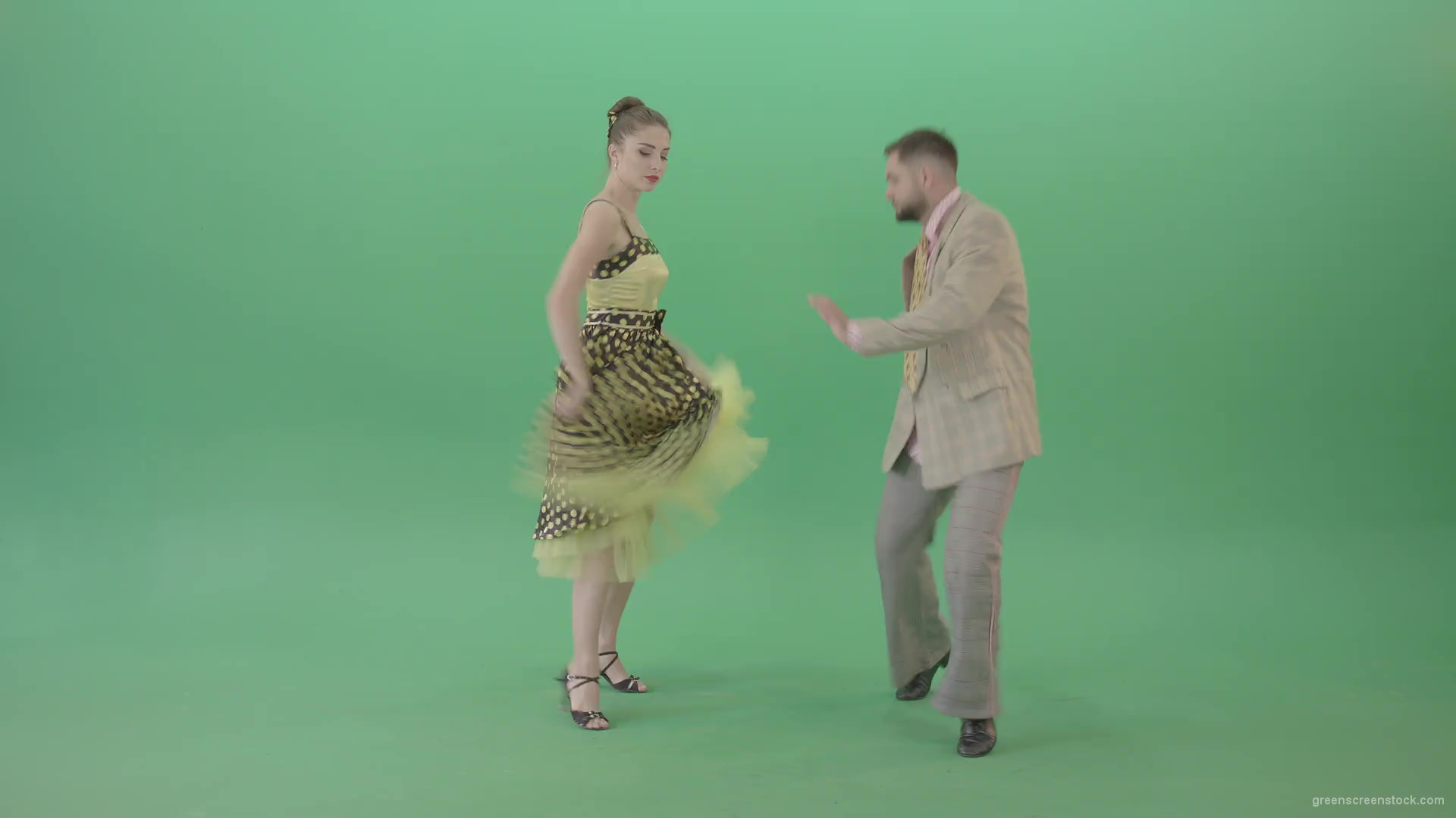 Boy-and-Girl-dancing-Boogie-woogie-and-rockandroll-isolated-on-Green-Screen-4K-Video-Footage-1920_001 Green Screen Stock