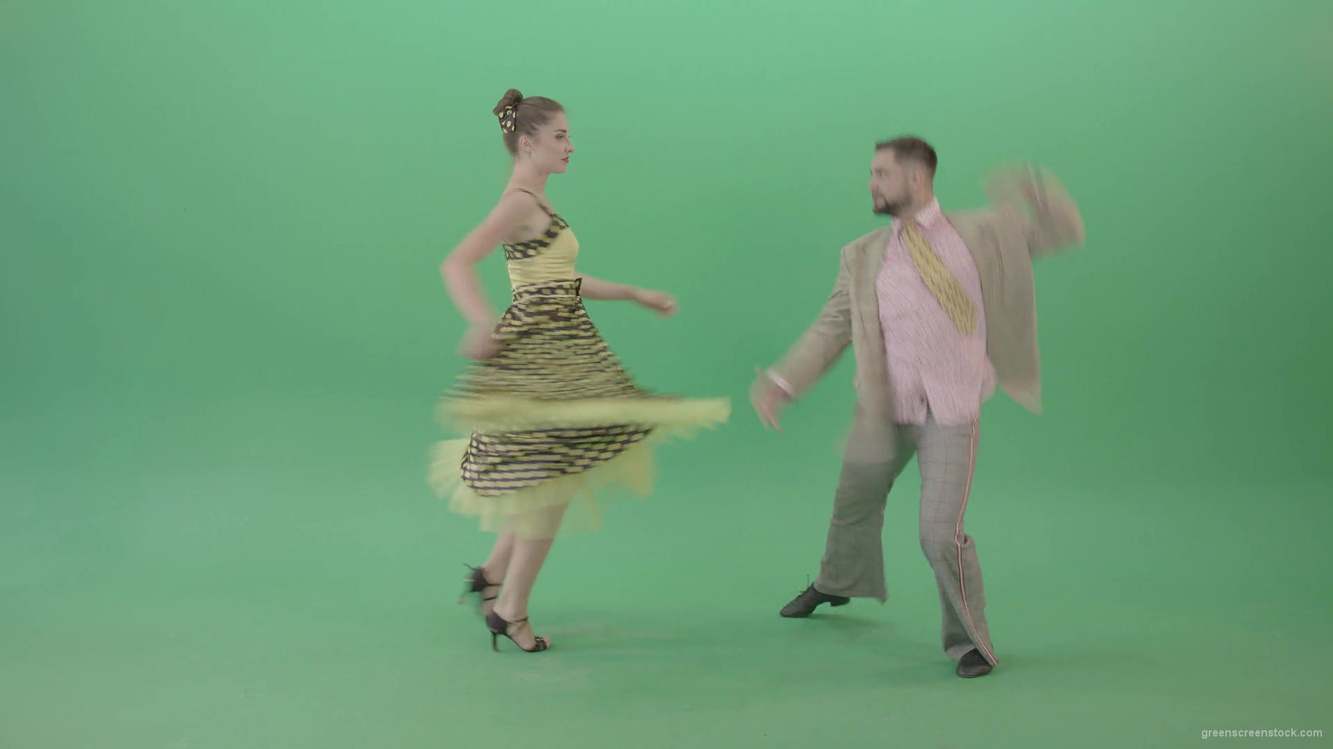 Boy-and-Girl-dancing-Boogie-woogie-and-rockandroll-isolated-on-Green-Screen-4K-Video-Footage-1920_009 Green Screen Stock