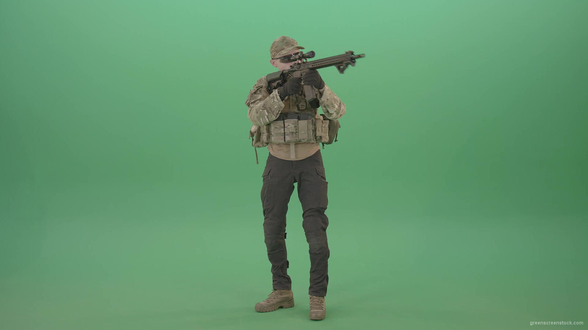 Counter-strike-army-police-man-shooting-enemy-from-machine-gun-in-Camouflage-uniform-on-green-screen-4K-Video-Footage-1920_007 Green Screen Stock