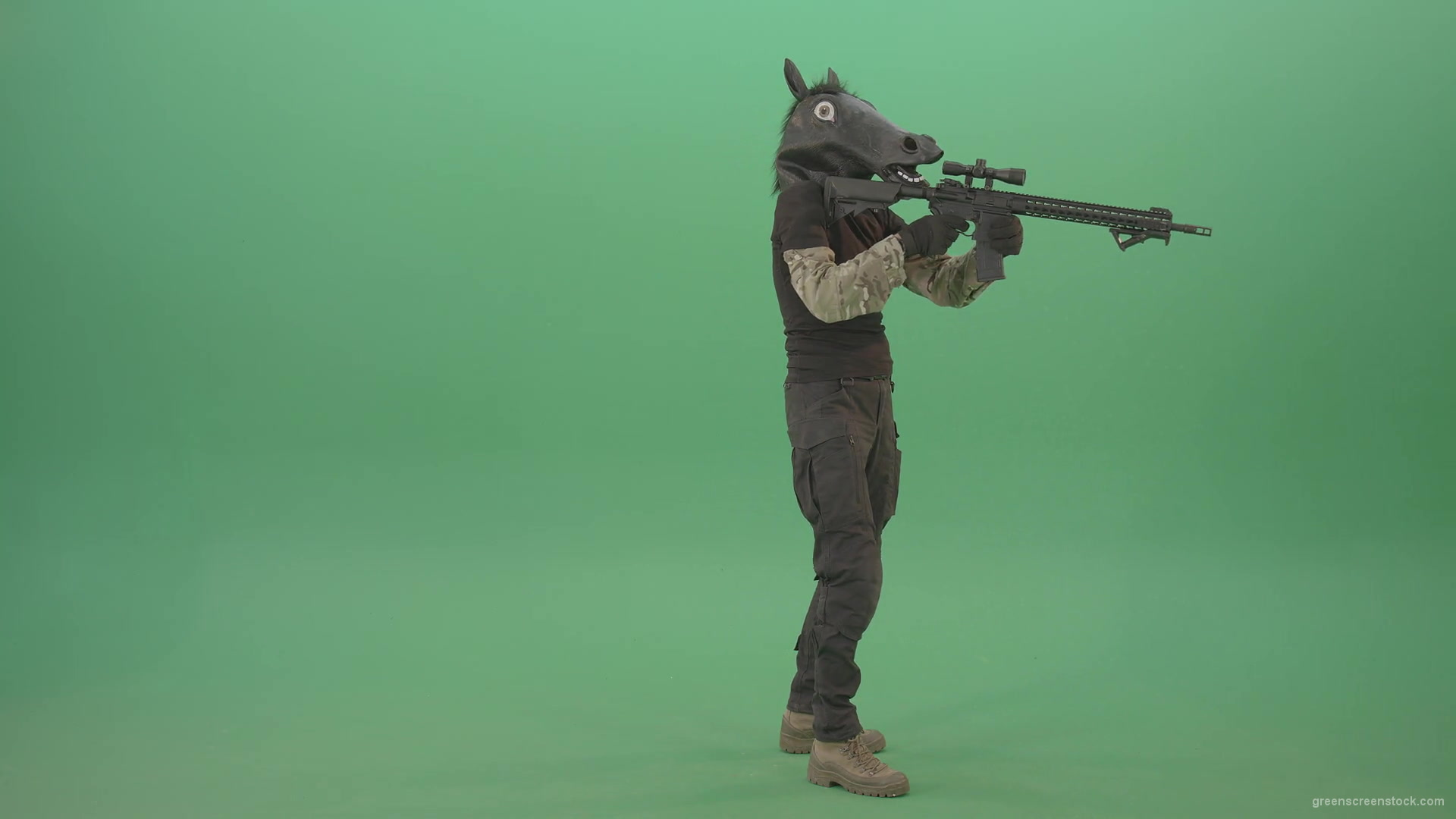 Funny-Army-Horse-Man-shooting-animals-on-Green-Screen-from-Machine-Gun-4K-Video-Footage-1920_008 Green Screen Stock