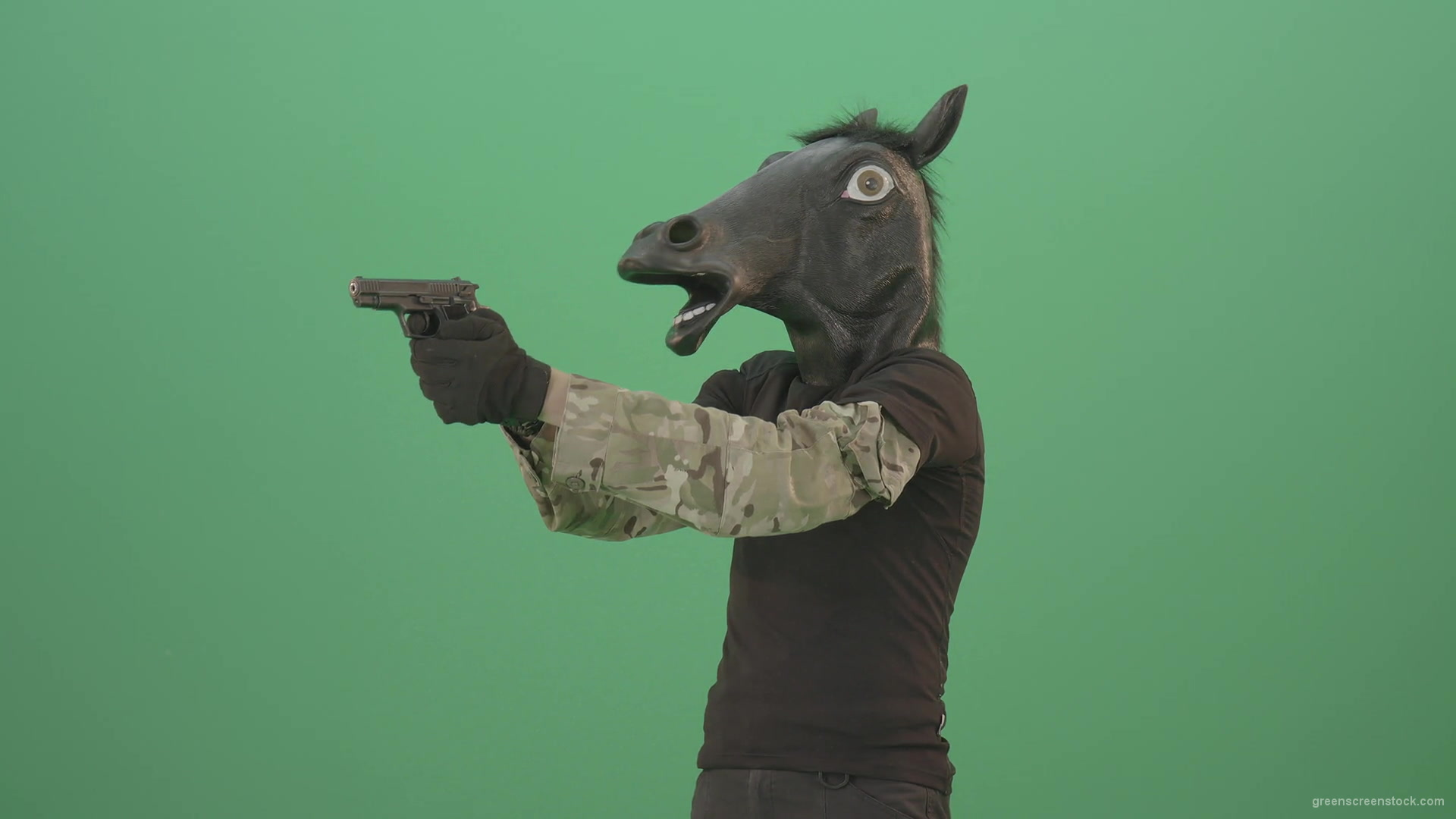 Funny-Horse-Man-in-Mask-shooting-enemies-isolated-on-green-screen-4K-Video-Footage-1920_006 Green Screen Stock