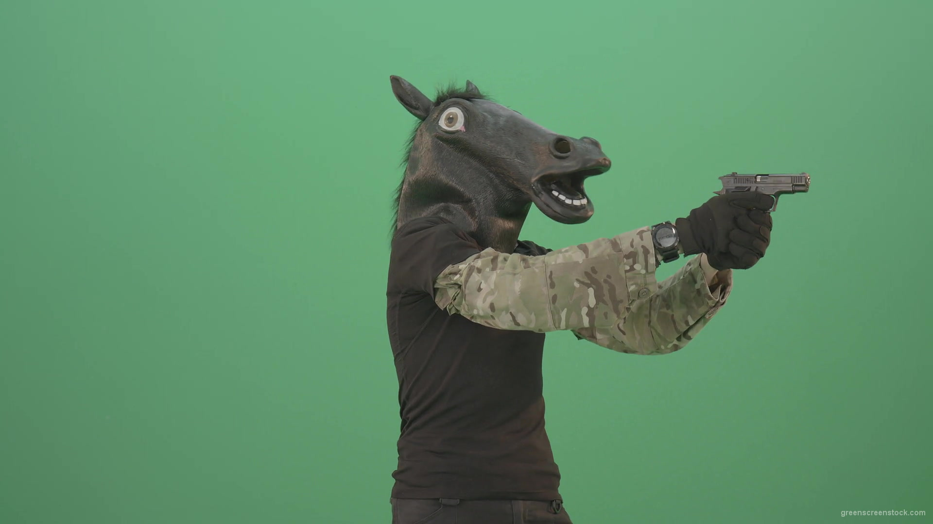 Funny-Horse-Man-in-Mask-shooting-enemies-isolated-on-green-screen-4K-Video-Footage-1920_009 Green Screen Stock