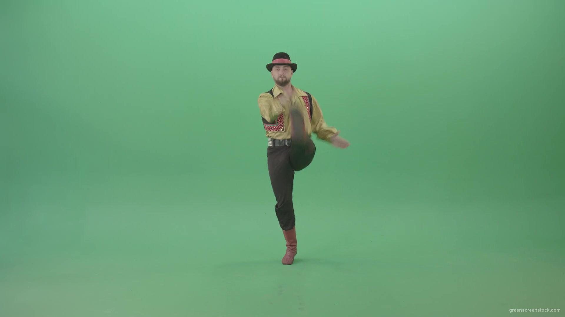 Funny-dancing-Gipsy-in-Moldova-jumping-isolated-on-Green-Screen-4K-Video-Footage-1920_004 Green Screen Stock