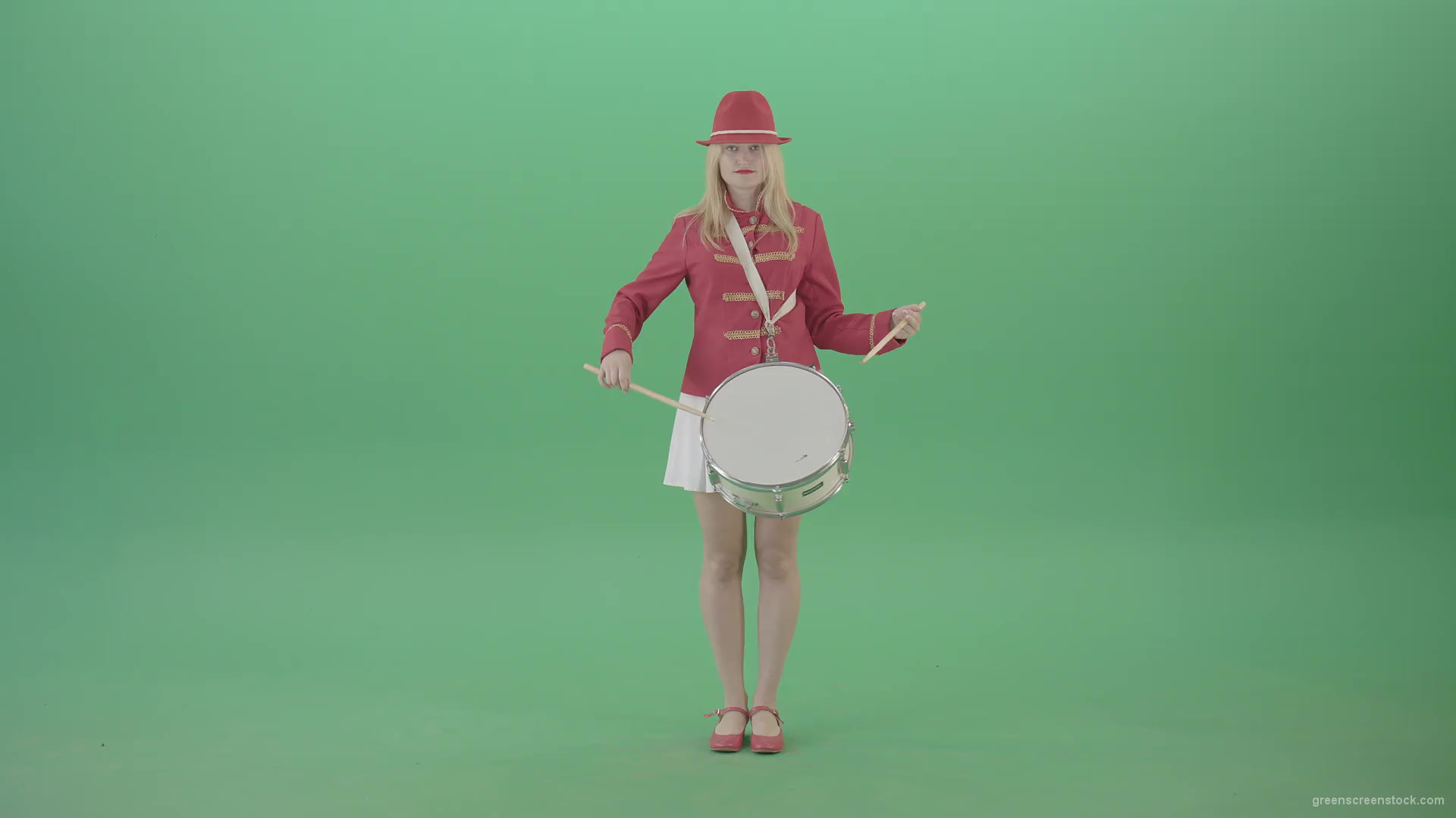 Girl-marching-and-spinning-playind-drums-on-green-screen-4K-Video-Clip-1920_001 Green Screen Stock