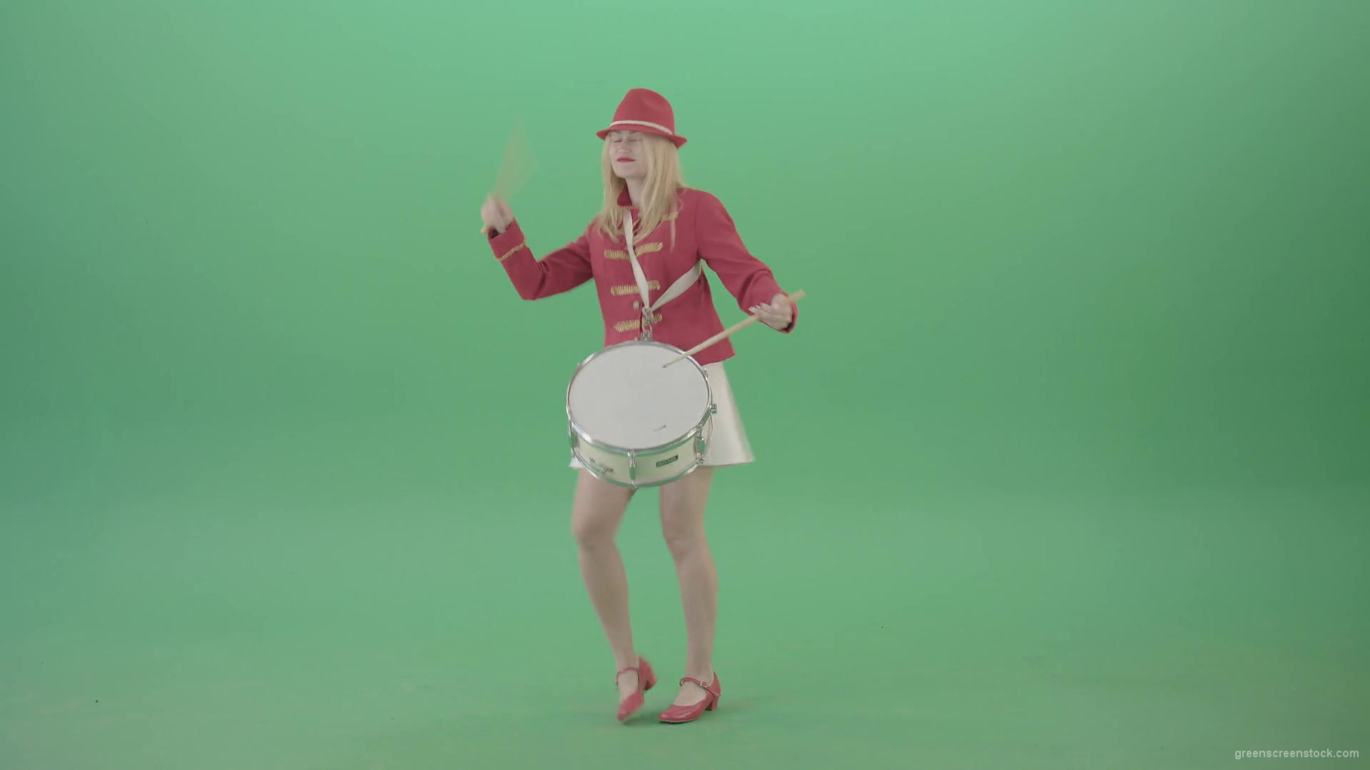 Girl-marching-and-spinning-playind-drums-on-green-screen-4K-Video-Clip-1920_009 Green Screen Stock