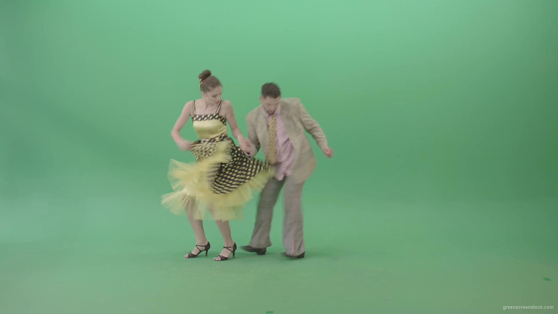 vj video background Happy-Man-and-woman-dancing-Boogie-woogie-moves-and-rock-and-roll-over-Green-Screen-4K-Video-Footage-1920_003