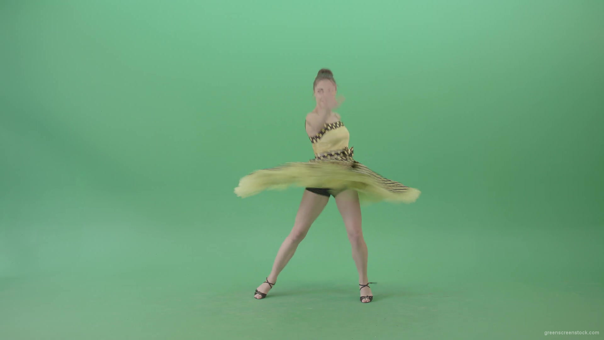 Happy-Woman-dancing-Rock-and-Roll-Jazz-Swing-Boogie-woogie-isolated-on-Green-Screen-4K-Video-Footage-1920_007 Green Screen Stock