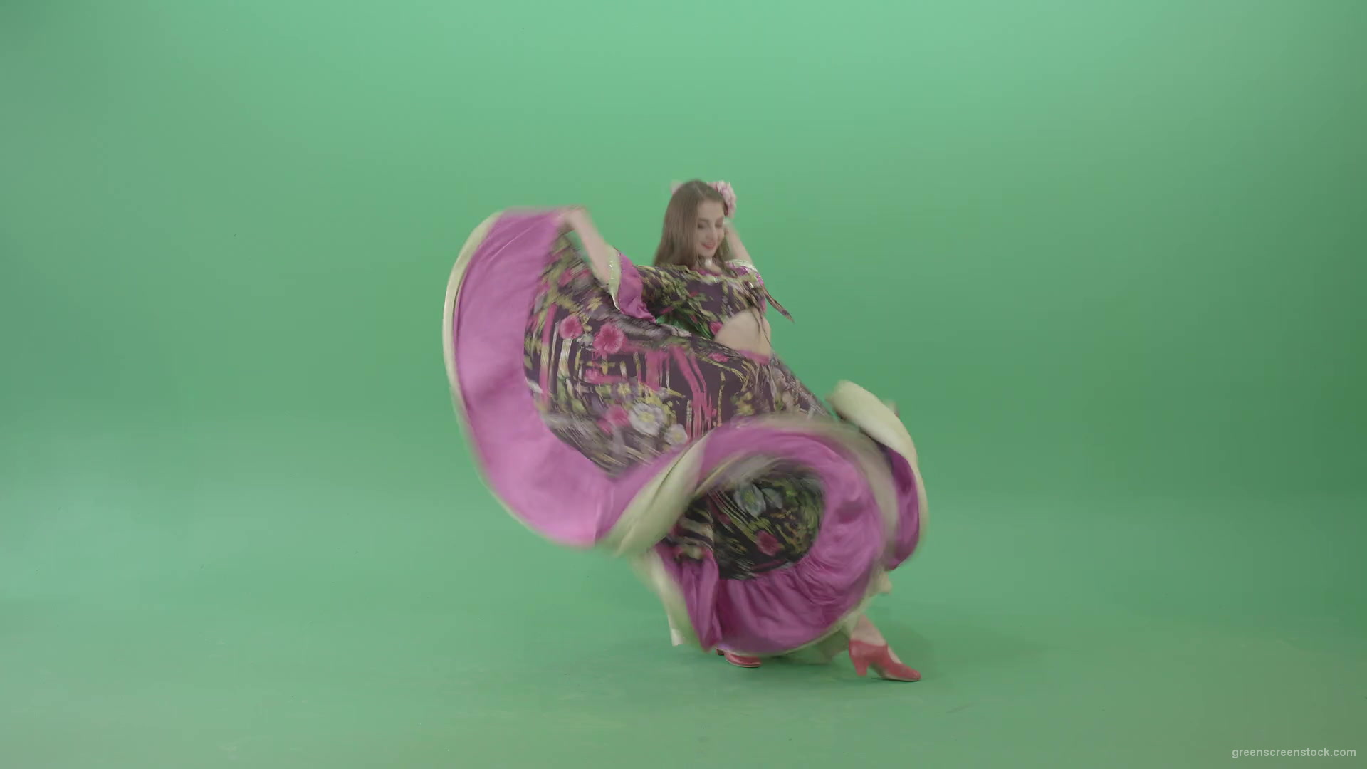 vj video background Lovely-Tzigane-romana-gypsy-women-waving-pink-dress-dancing-folk-isolated-in-green-screen-studio-4K-Green-Screen-Video-Footage-1920_003