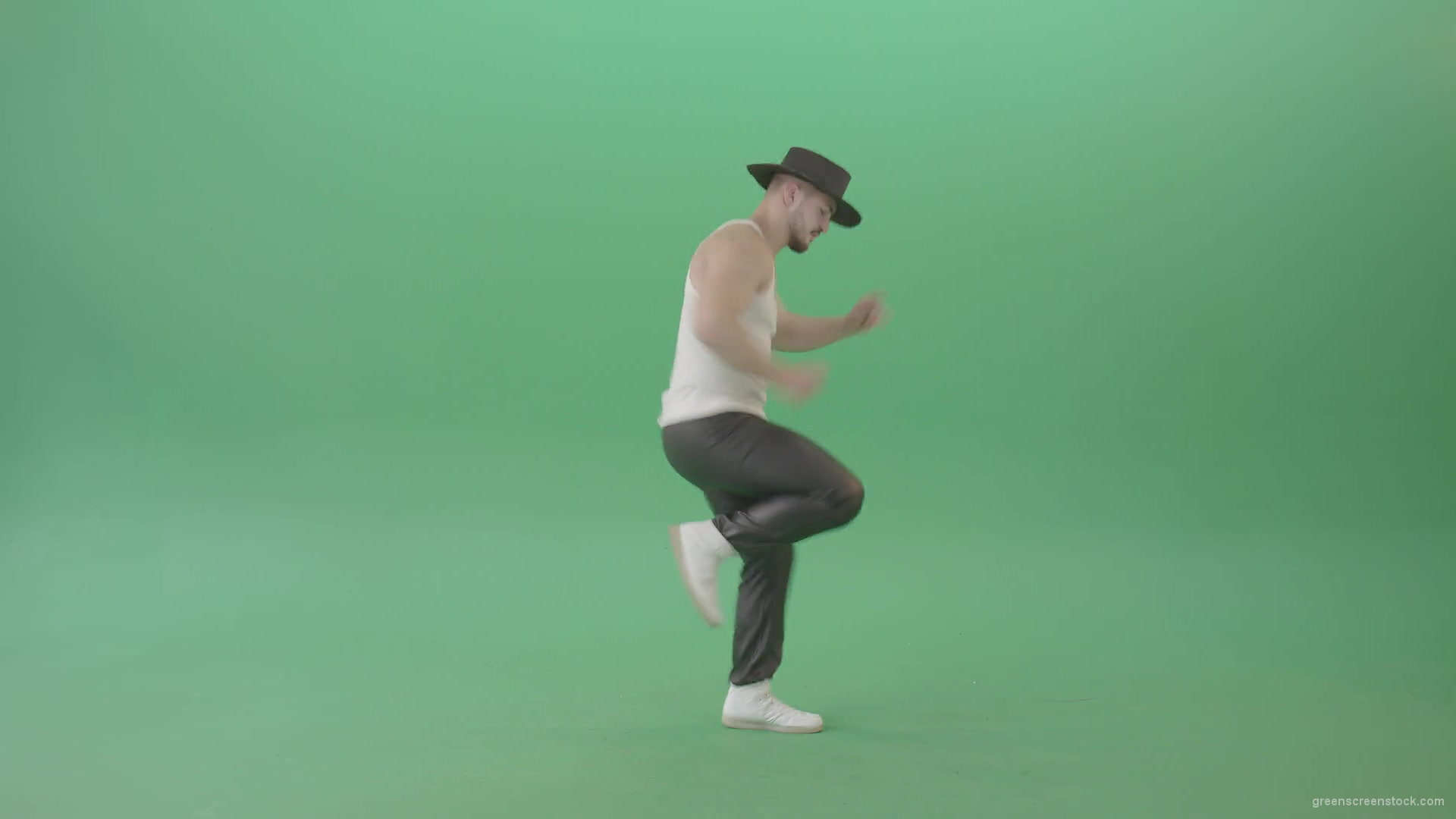 Man-dancing-popping-street-dance-and-makes-Michael-Jackson-Elements-isolated-on-Green-Screen-4K-Video-Footage-1920_007 Green Screen Stock