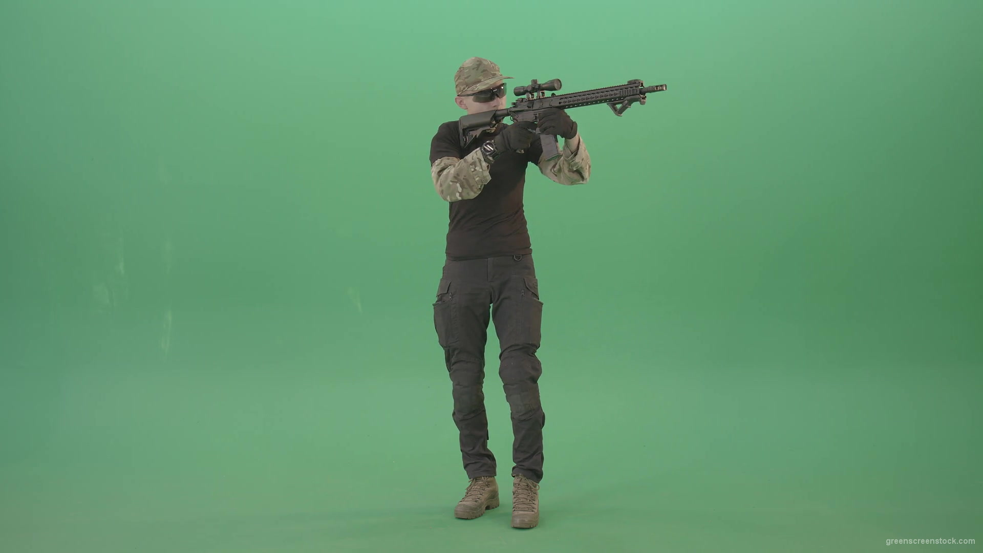 Man-in-Military-uniform-shooting-with-Army-machine-gun-isolated-on-Green-Screen-4K-Video-Footage-1920_008 Green Screen Stock