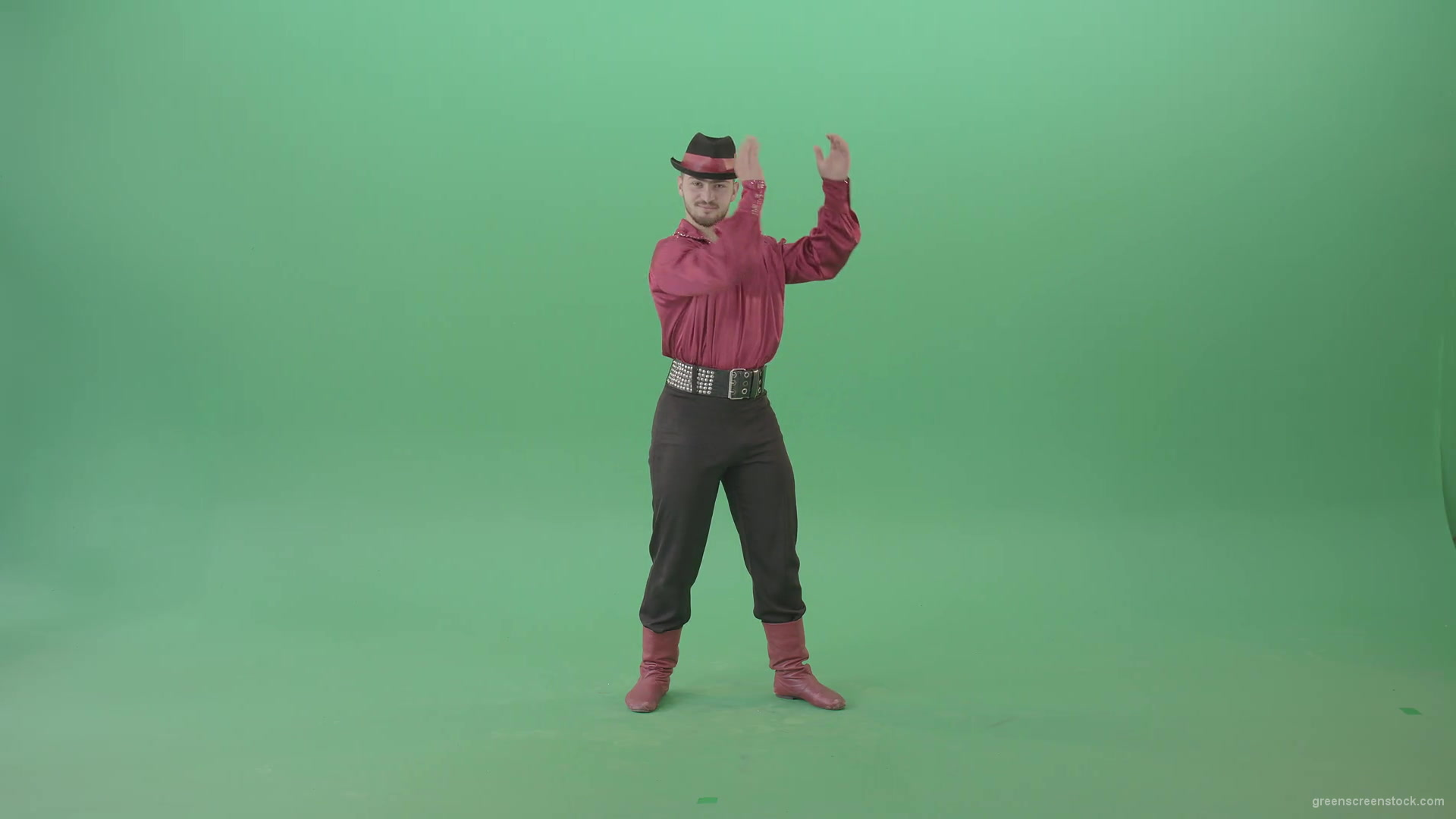 Modovian-Balkan-Gipsy-man-clapping-hands-isolalated-on-green-screen-4K-Video-Footage-1920_002 Green Screen Stock