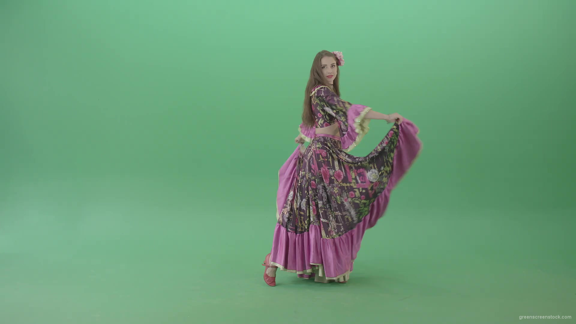 Romatic-moldova-girl-dancing-in-roma-gypsy-dress-isolated-on-green-screen-4K-stock-video-footage-1920_001 Green Screen Stock