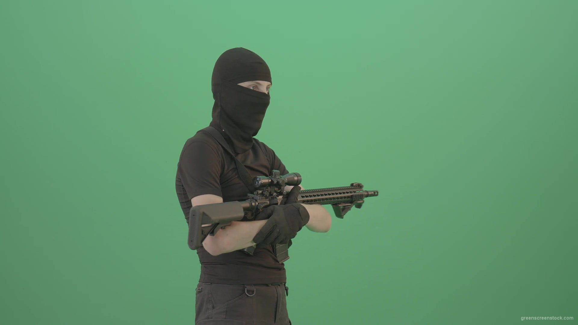 Soldier-man-with-weapon-looking-enemies-isolated-on-green-screen-4K-Video-Footage-1920_006 Green Screen Stock