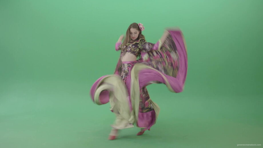 vj video background Tzigane-romana-gypsy-girl-waving-pink-dress-dancing-isolated-in-green-screen-studio-4K-Green-Screen-Video-Footage-1920_003