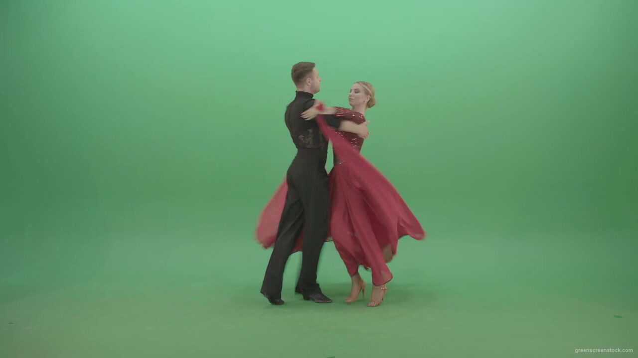 vj video background Beautiful-Pair-dancing-ballroom-dance-with-grand-opening-on-green-screen-4K-Video-Footage-1920_003