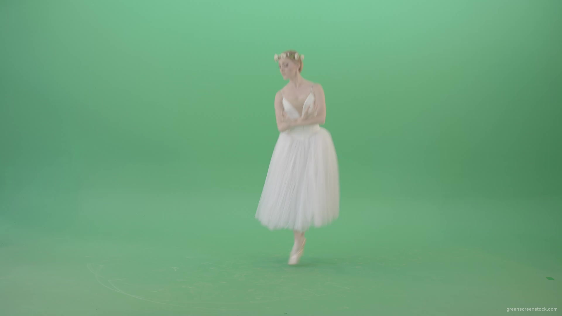 Beautiful-jumping-ballet-dancing-girl-choreograph-jumps-on-green-screen-4K-Video-Footage-1920_009 Green Screen Stock