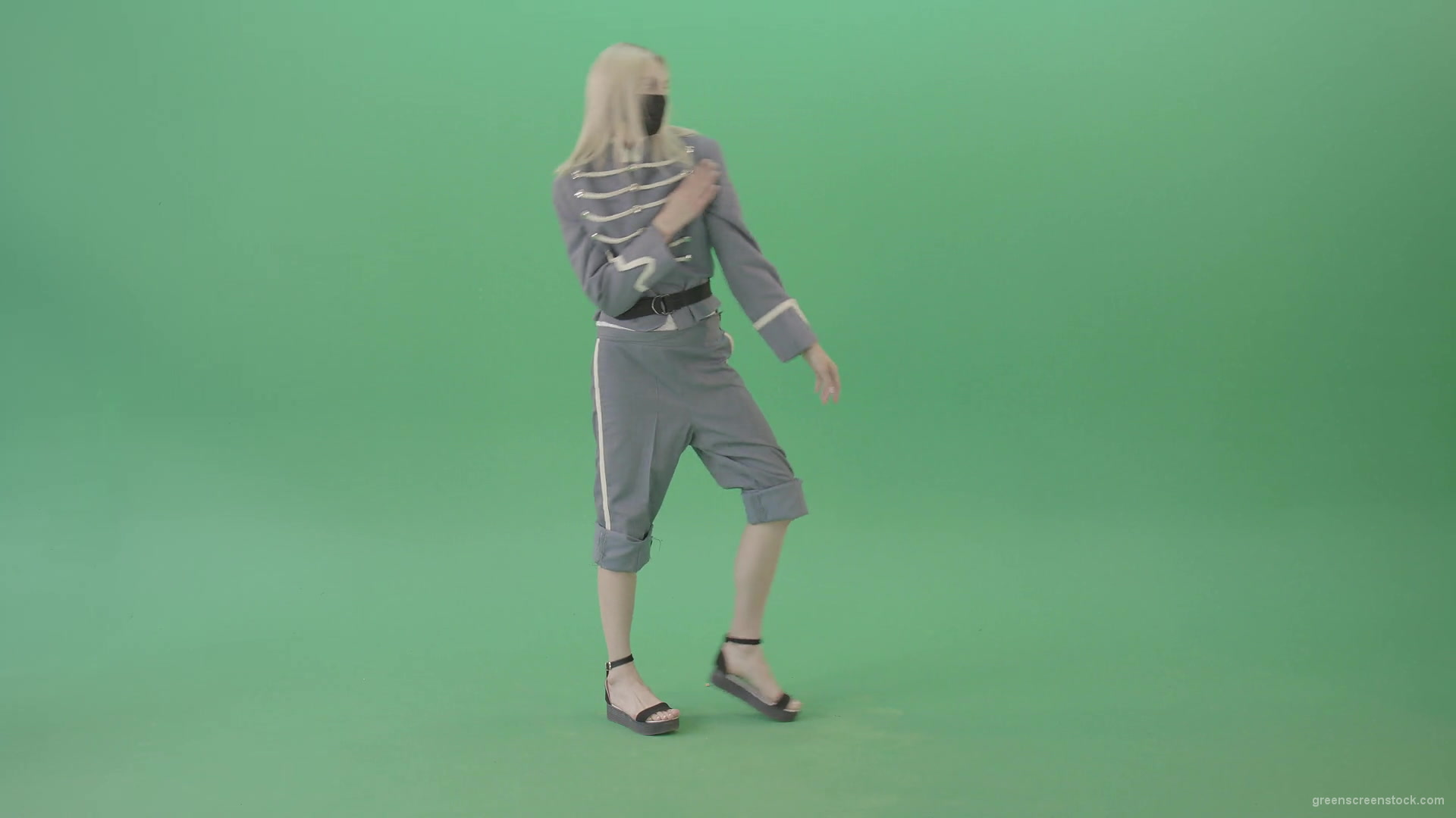Blondie-in-Techno-royal-costume-dancing-house-in-black-covid19-mask-on-green-screen-4K-Video-Footage-1920_009 Green Screen Stock