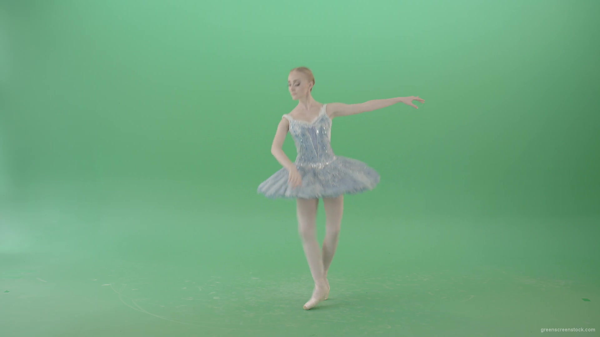 Christmas-story-baller-dancing-girl-in-blue-ballerin-dress-performing-isolated-on-green-screen-4K-Video-Footage-1920_007 Green Screen Stock