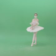 Dancing-ballerina-Girl-in-Ballet-Dress-and-Covid19-mask-dancing-isolated-on-green-screen-4K-Video-Footage--1920_001 Green Screen Stock