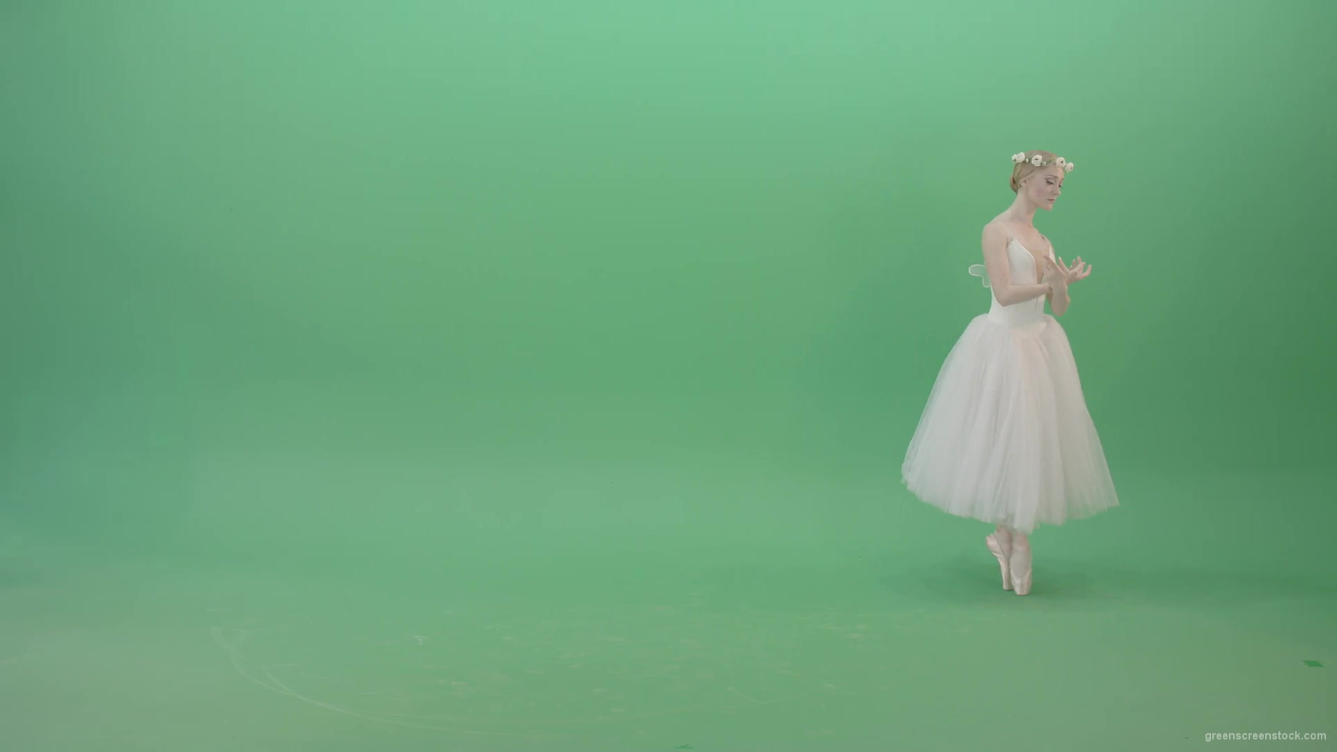 Elegant-Ballerina-Ballet-Girl-posing-for-Advertising-packshot-4K-Video-Footage-1920_002 Green Screen Stock