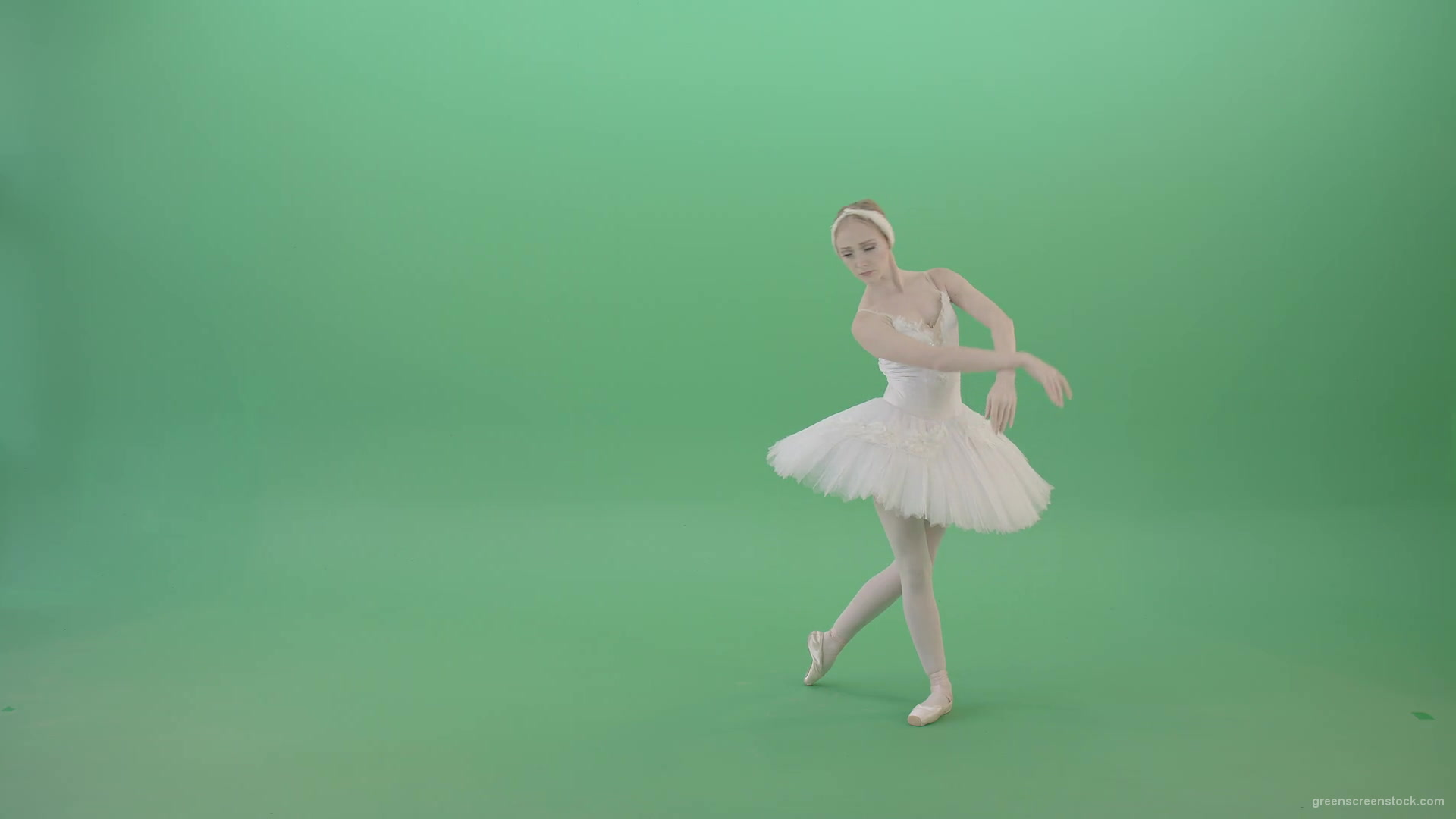 Fashion-snow-white-ballet-dancing-girl-showing-swan-lake-dance-isolated-on-Green-Screen-4K-Video-Footage-1920_009 Green Screen Stock