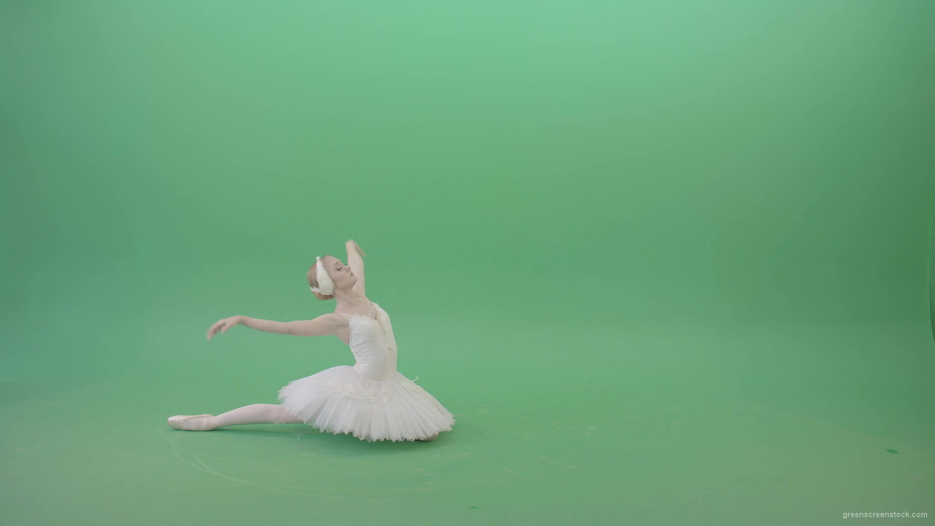 Flying-swan-laken-ballerina-dancing-with-light-on-green-screen-chroma-key-4K-Video-Footage-1920_009 Green Screen Stock
