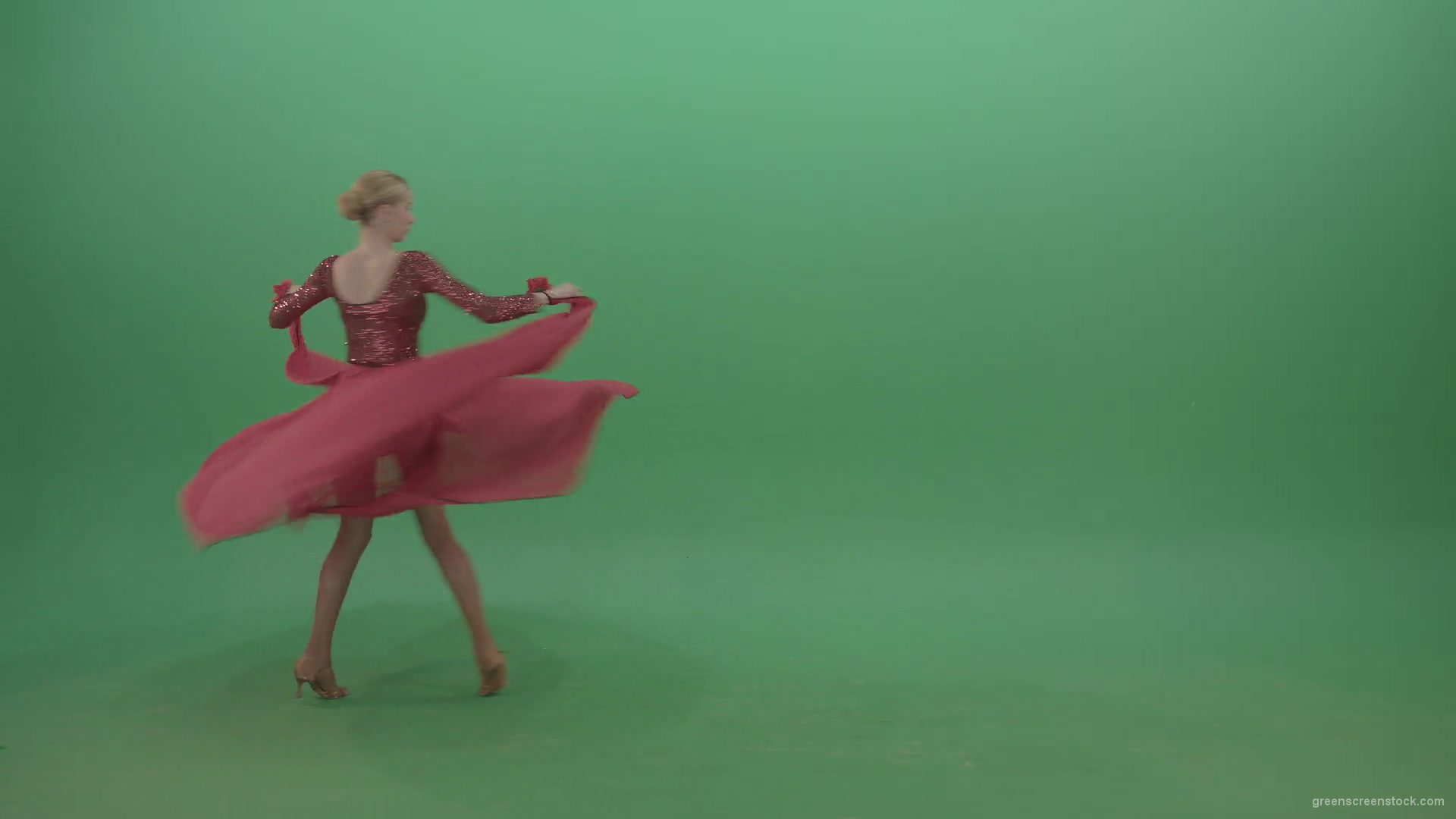 Girl-in-red-dress-moving-from-left-to-right-spinning-in-flower-passion-dance-on-green-screen-4K-Video-Footage-1920_004 Green Screen Stock