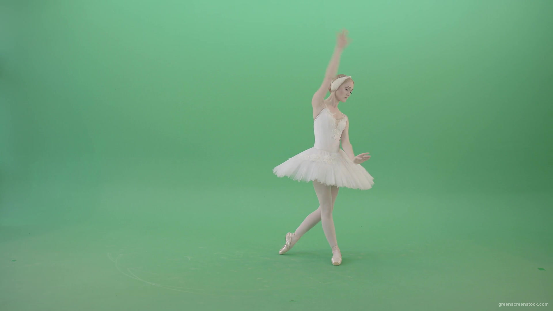 Grace-Ballerina-dance-classical-ballet-art-in-white-costume-on-green-screen-4K-Video-Footage-1920_009 Green Screen Stock