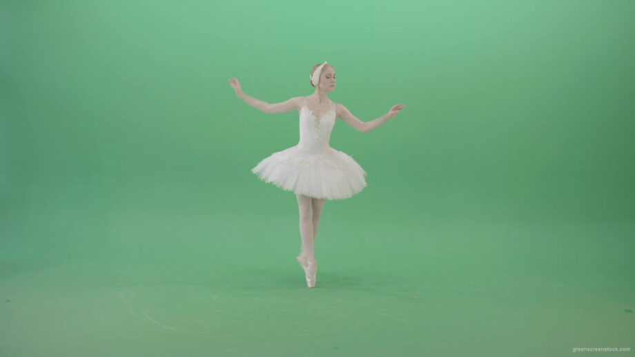 vj video background Luxury-Vienna-Opera-Ballet-Girl-has-a-PSY-Flight-on-Green-Screen-4K-Video-Footage-1920_003