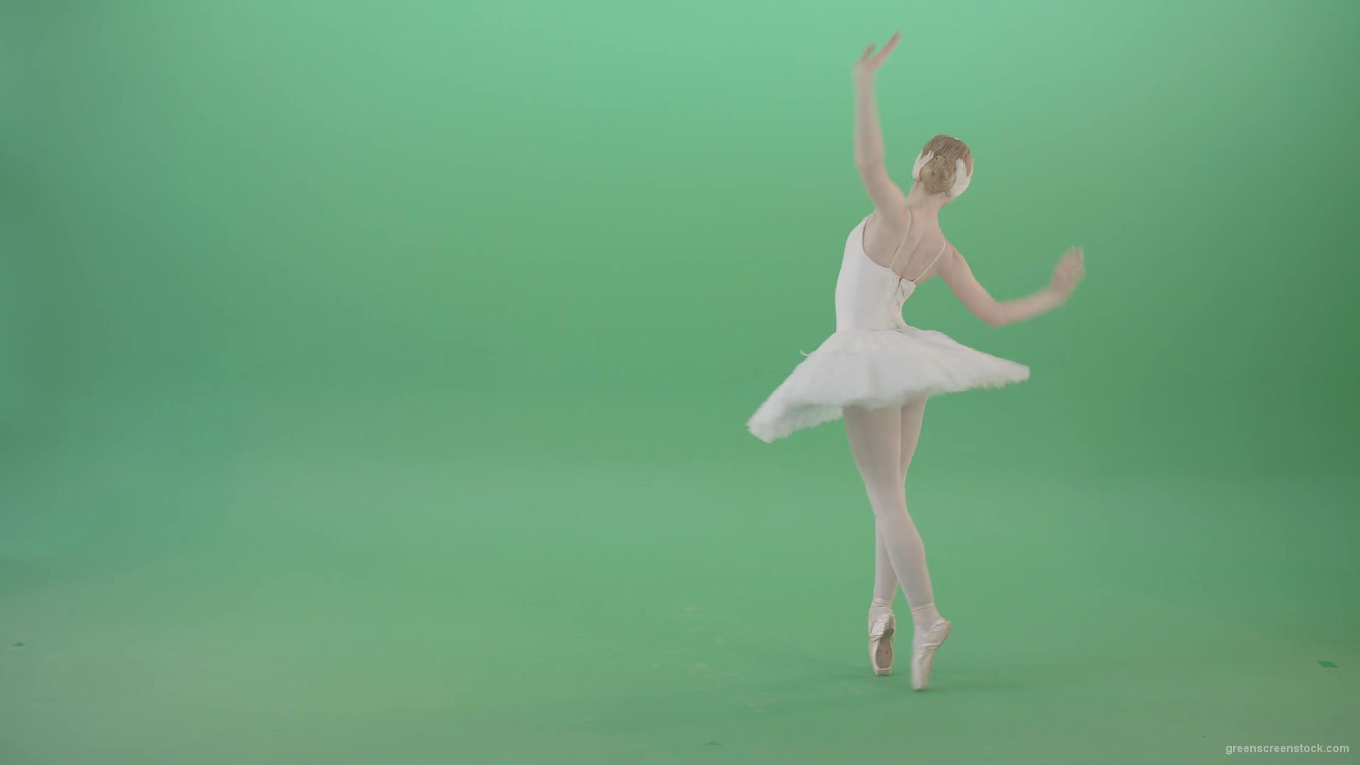 Luxury-ballet-girl-ballerina-flying-in-the-sky-and-waving-hands-on-green-screen-4K-Video-Footage-1920_007 Green Screen Stock