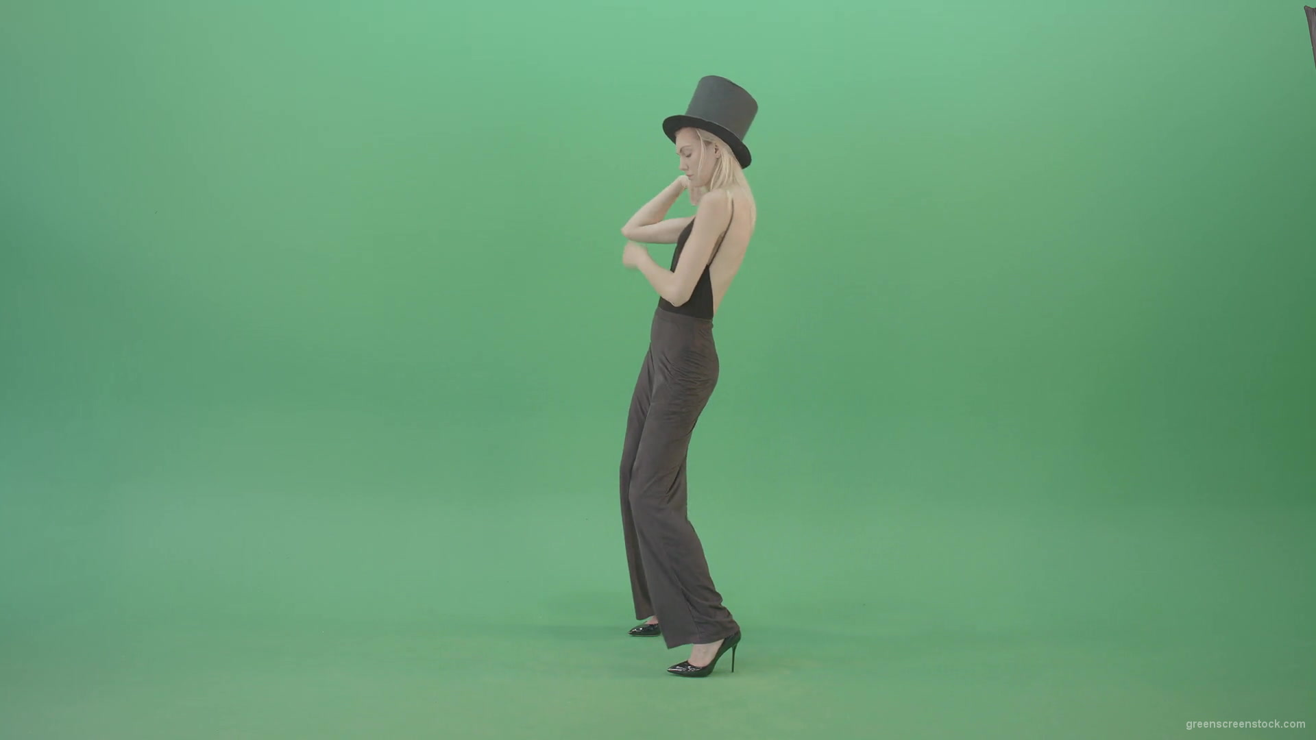 Magic-elegant-dancing-girl-slowly-moving-on-green-background-4K-Video-Footage-1920_005 Green Screen Stock