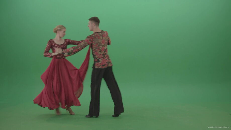 Man-and-woman-dancing-Rumba-lation-dance-from-left-to-right-side-transition-4K-Green-Screen-Video-Footage-1920_005 Green Screen Stock