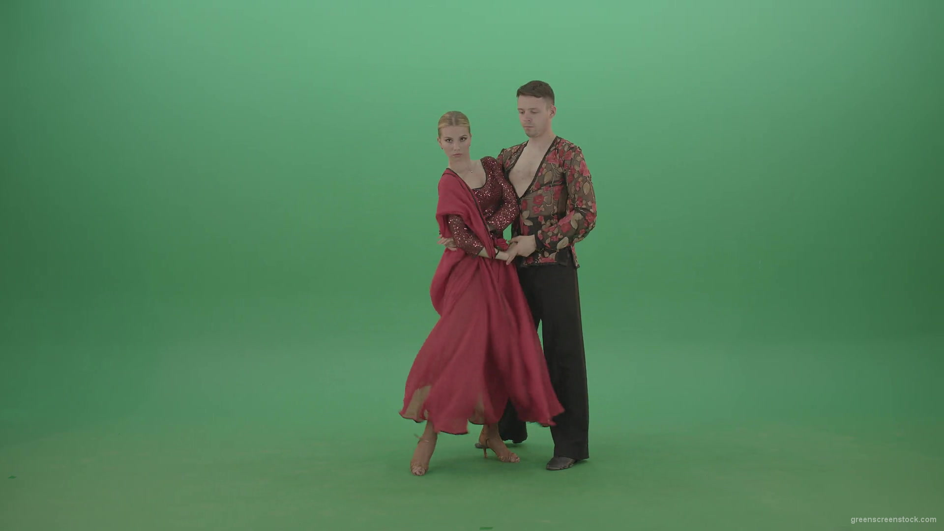 Passion-Couple-dancing-Rumba-Ballroom-dance-and-clapping-in-hands-isolated-on-green-screen-4K-Video-Footage-1920_009 Green Screen Stock