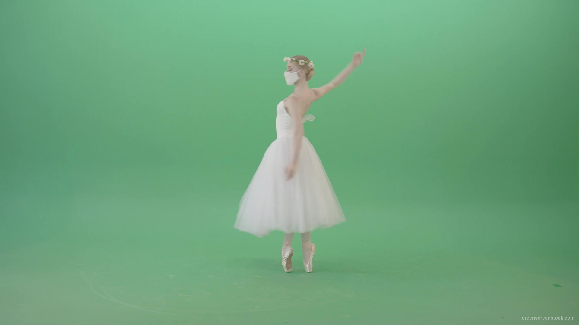 Ballet-Dance-young-woman-welcome-Corona-Virus-dancing-in-mask-isolated-on-green-screen-4K-Video-Footage-1920_004 Green Screen Stock