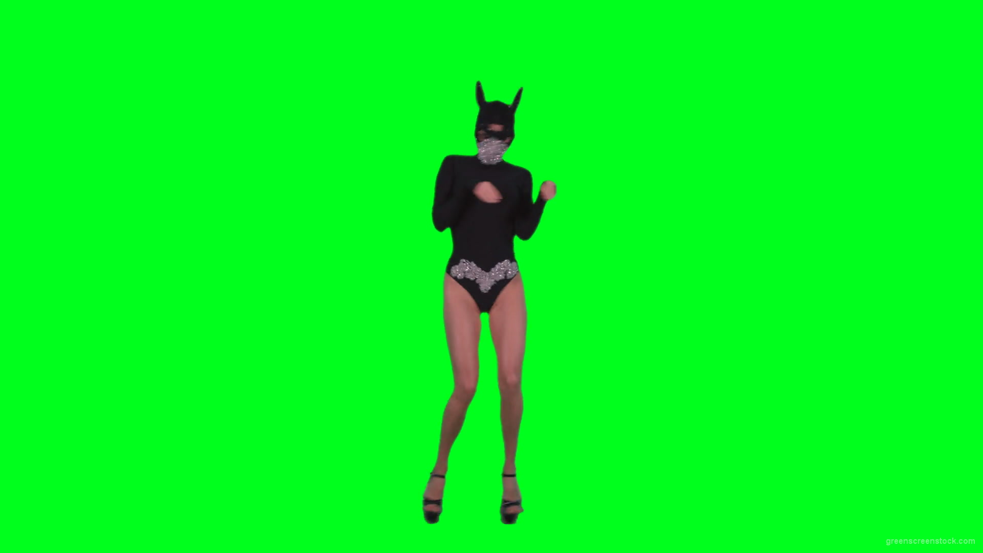 vj video background Black-Occult-Banny-Rabbit-dancing-girl-jumping-isolated-on-green-screen-4K-Video-Footage-1920_003