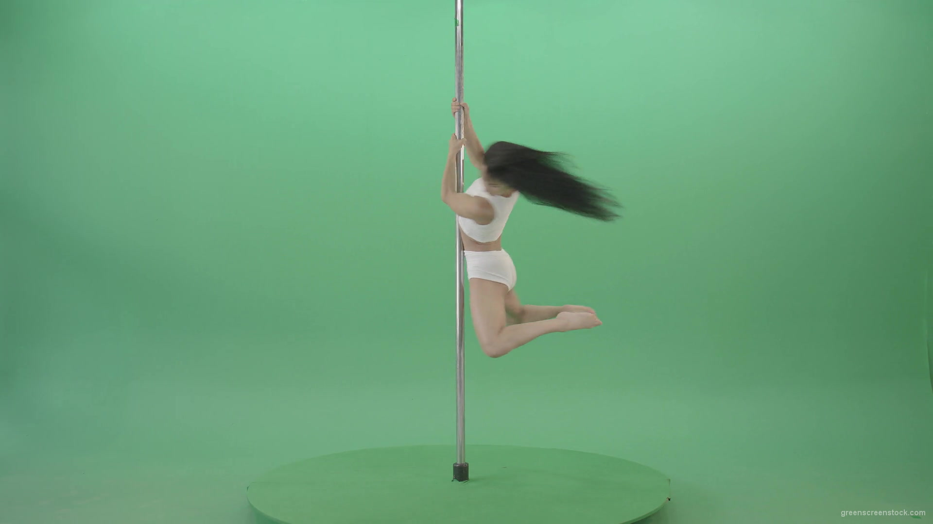 Green-Screen-Woman-spinning-gracefully-on-pole-dance-Video-Footage-1920_005 Green Screen Stock