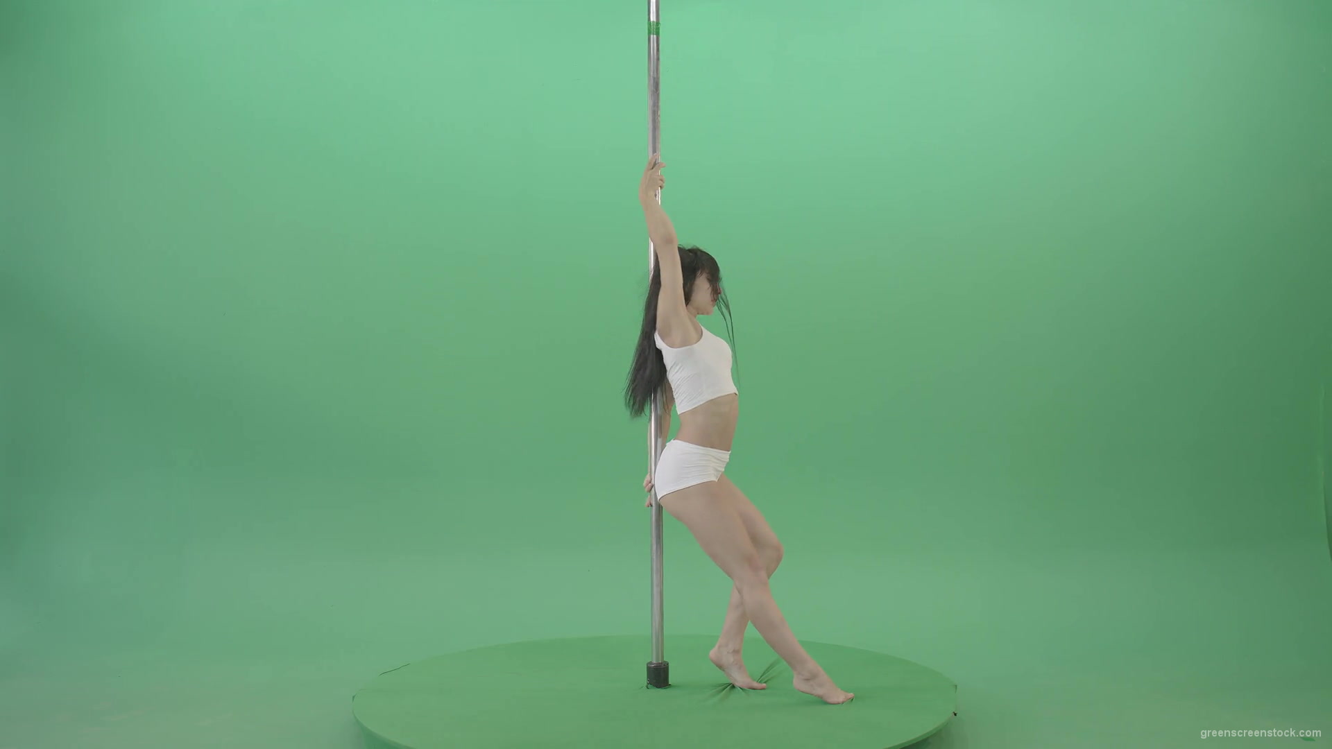 Green-Screen-Woman-spinning-gracefully-on-pole-dance-Video-Footage-1920_009 Green Screen Stock