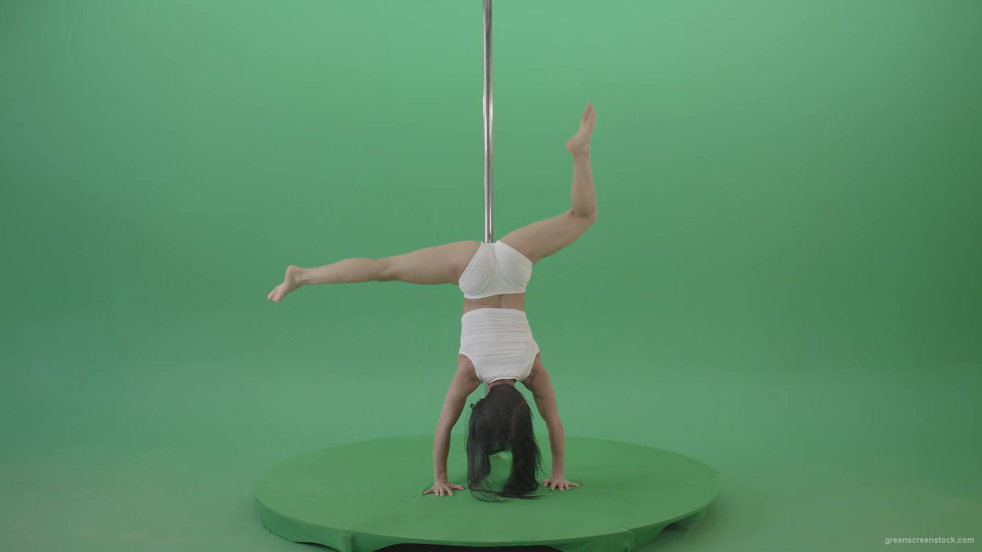 Pole-Dance-Girl-waving-two-legs-isolated-on-green-screen-4K-Video-Footage-1920_006 Green Screen Stock