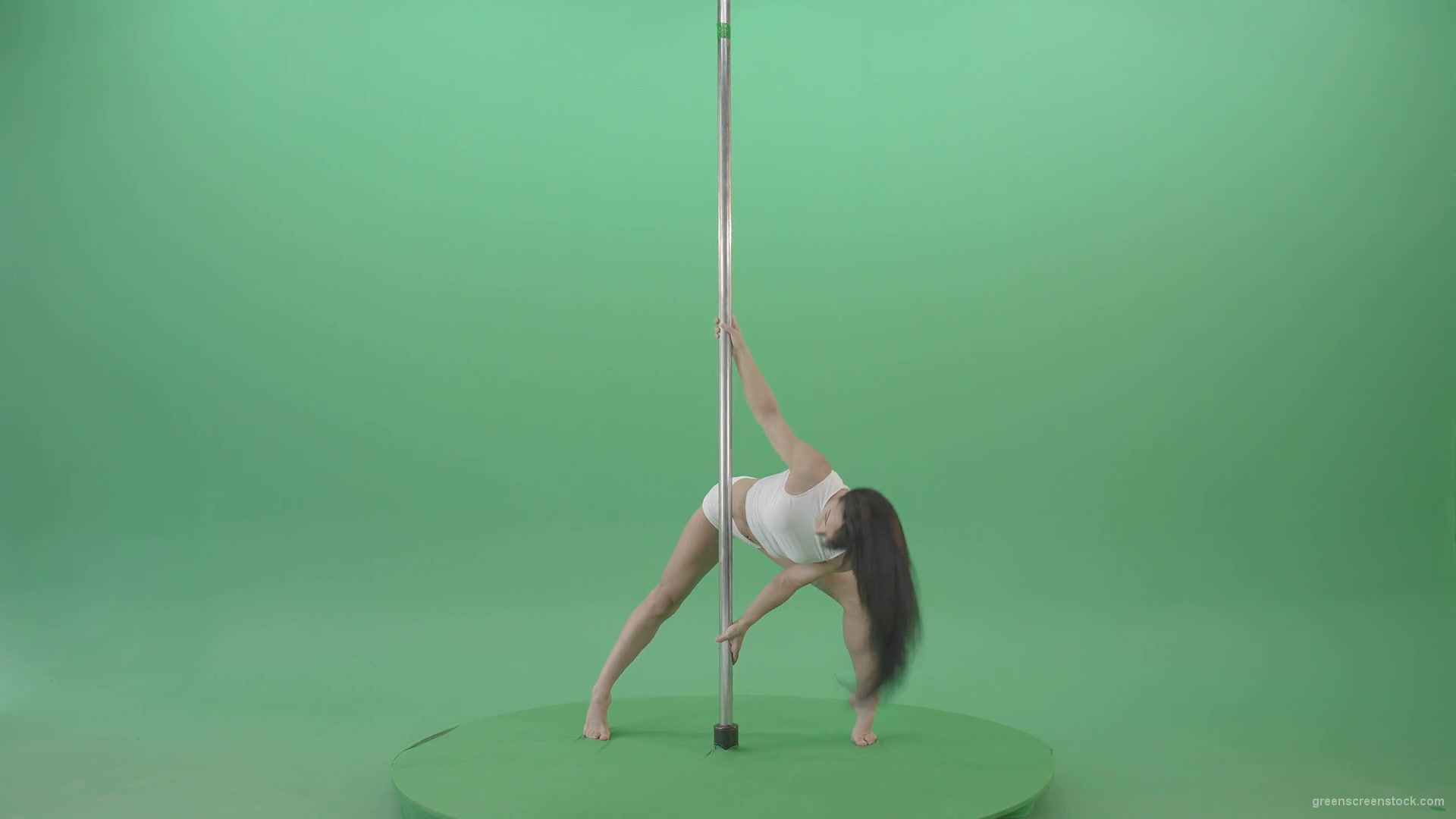 Pole-dance-trainer-girl-has-a-sport-flight-on-green-screen-4K-Video-Footage-1920_009 Green Screen Stock